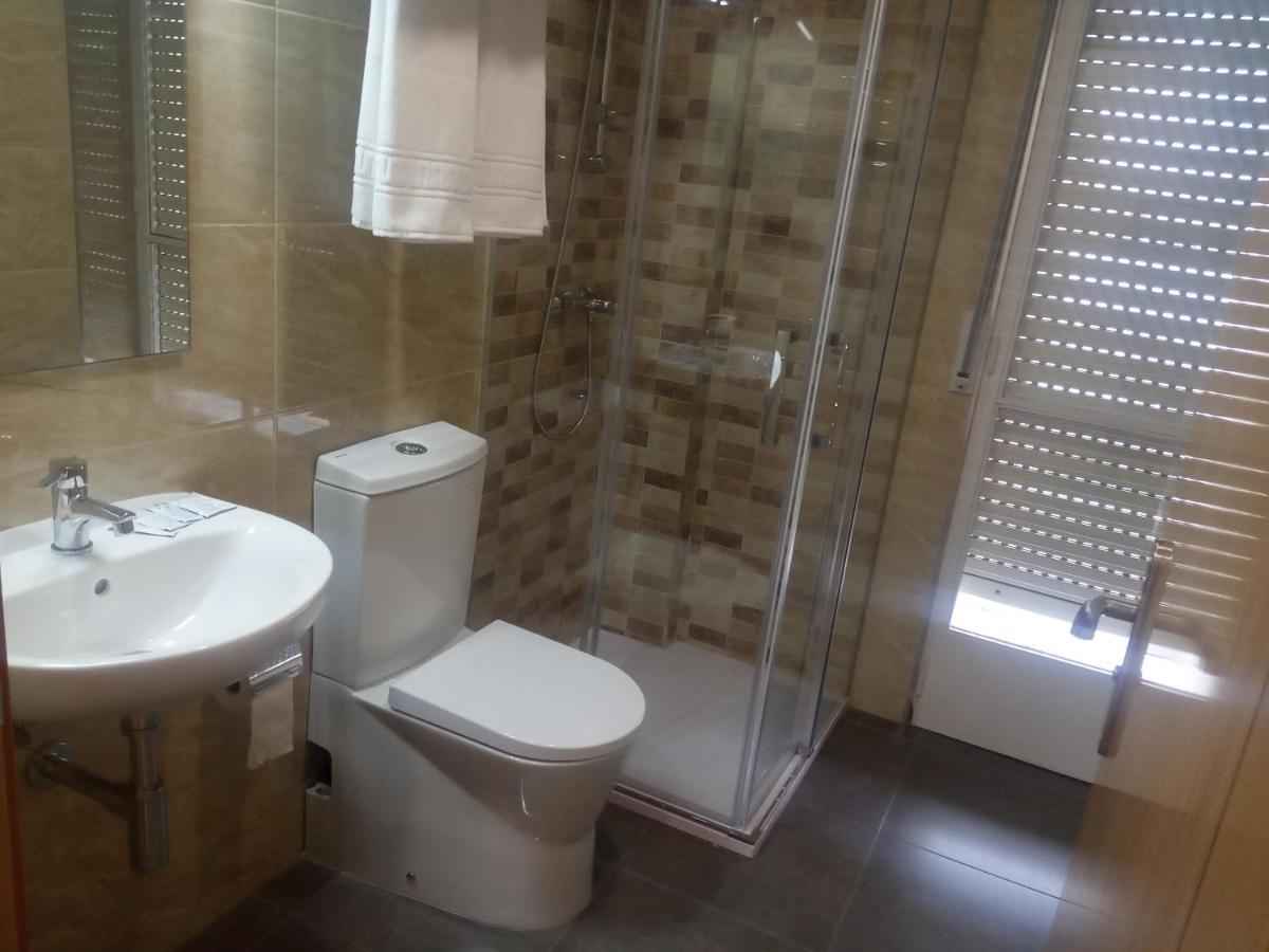 Hostal Outarelo Ourense Eksteriør bilde